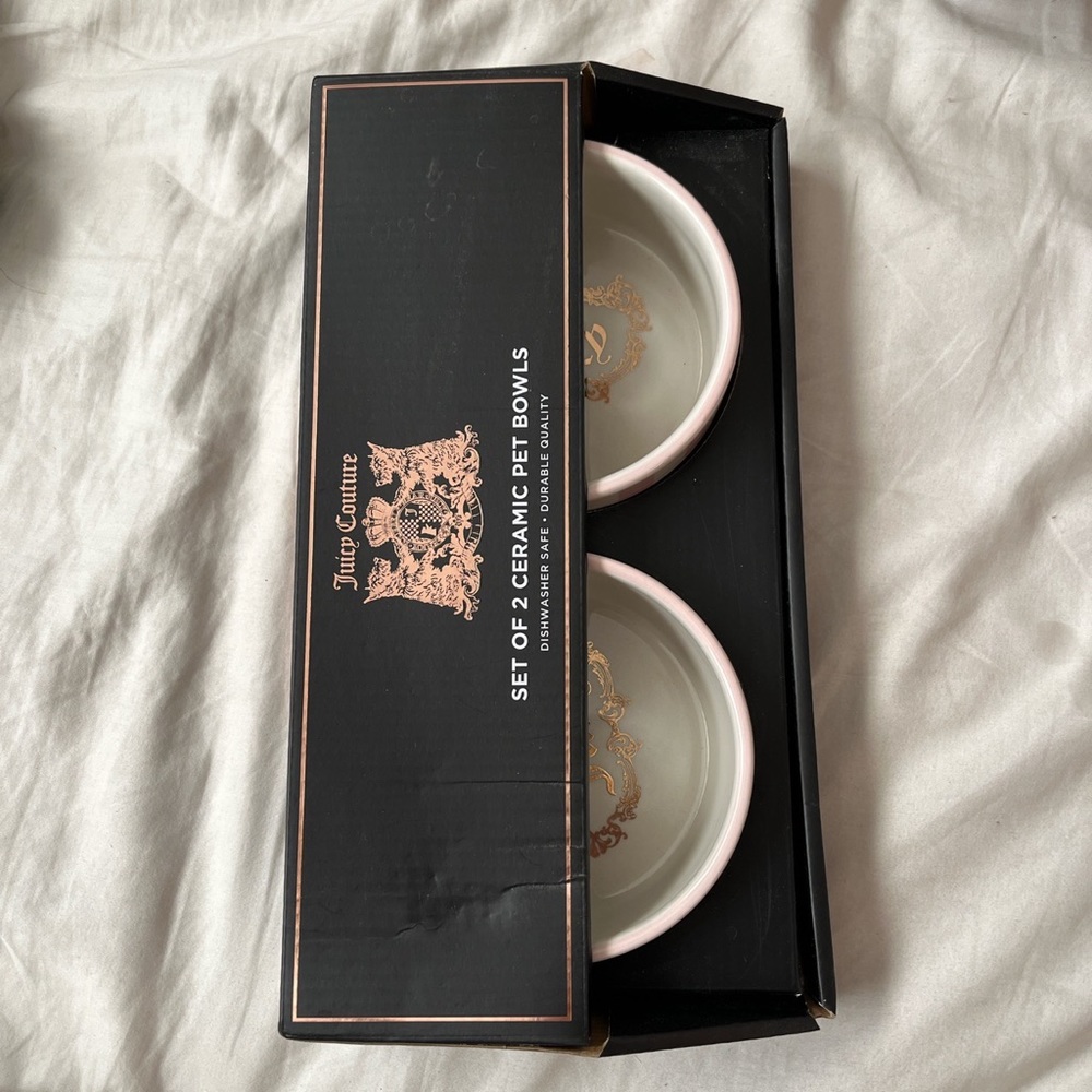 Juicy couture pet bowl